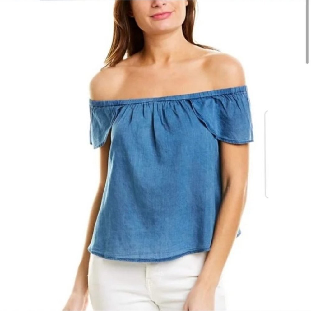 Madewell off the shoulder blue lightweight top
